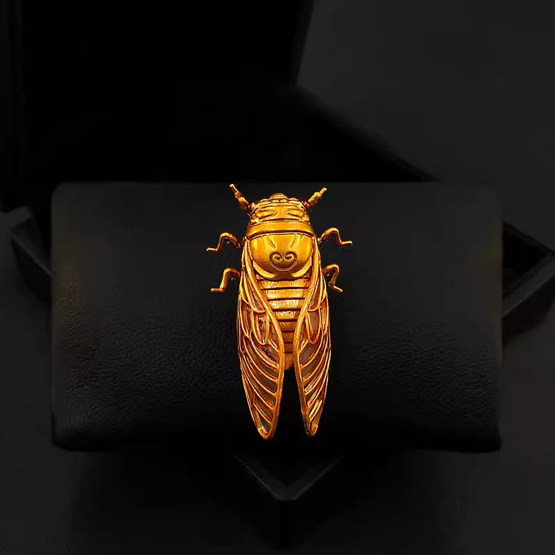 Women Accessories Meaning - Golden Cicada Brooch with Beautiful Meaning