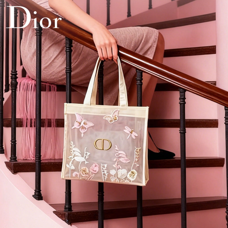 Christian Dior Dior’s Bag Luxu - огляд і ціна Women Accessories Organizer
