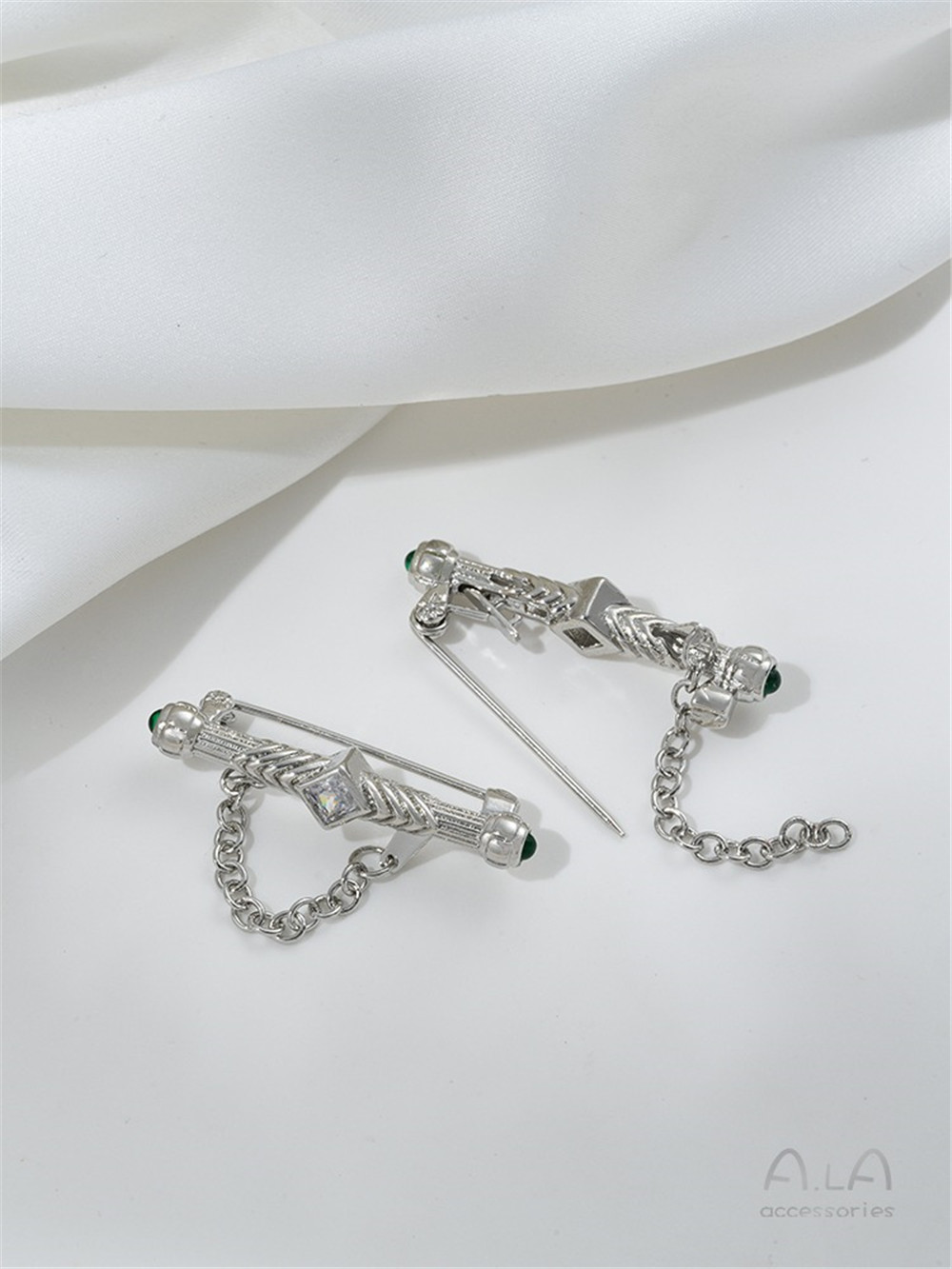 14K Gold-Color Engraved Zircon - огляд і ціна Brooch Pin Gold