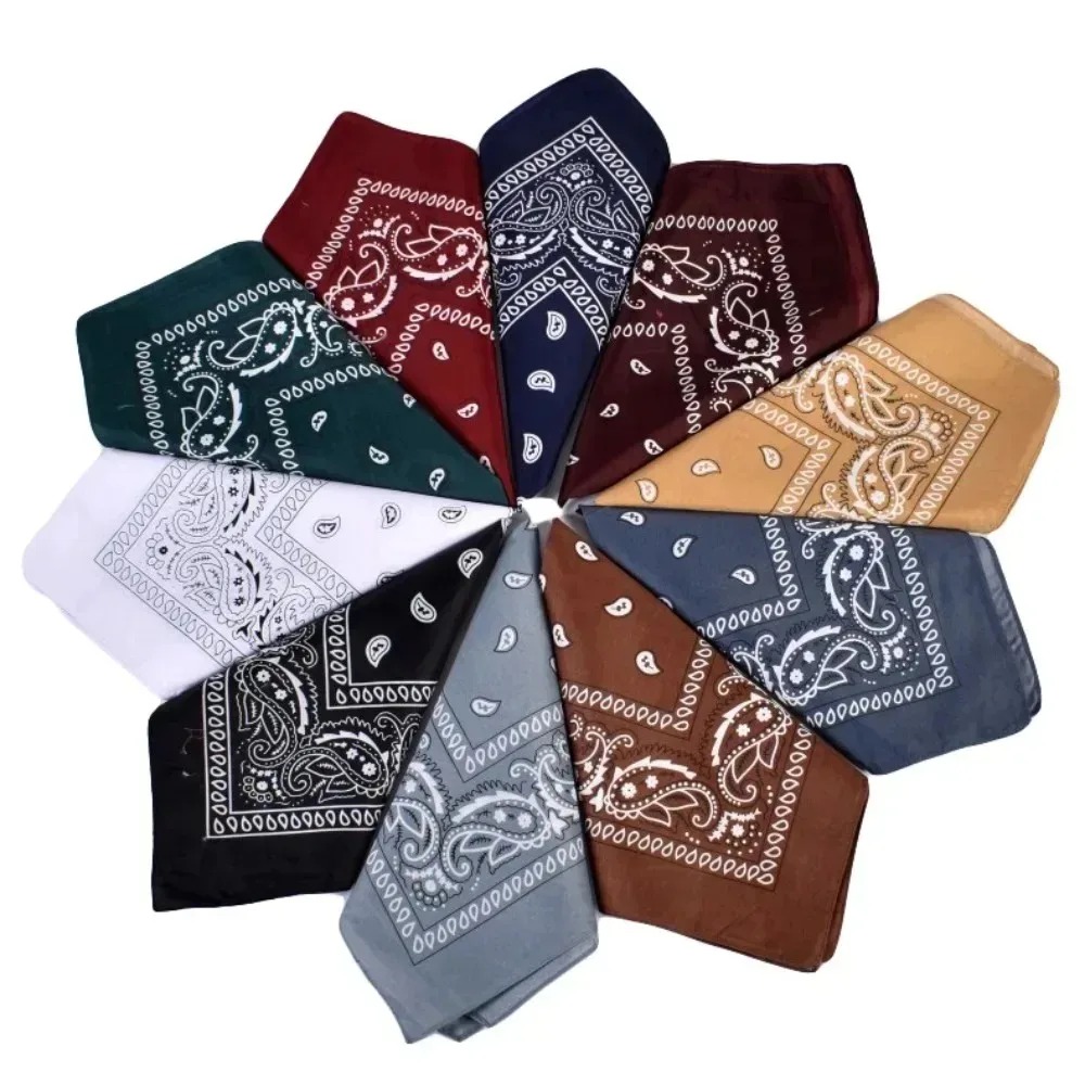 Retro Wine Red Square Bandana  - огляд і ціна Women'S Accessories Go Outdoors